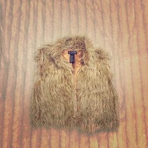 Faux fur vest bebe hippy boho inner metallic vest